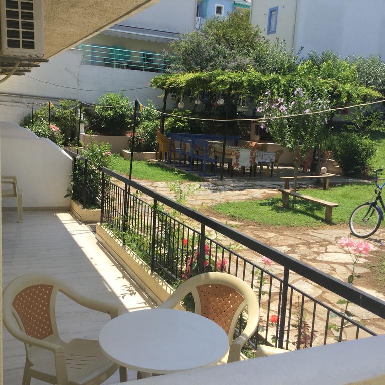 Thomas Apartments Превеза Экстерьер фото