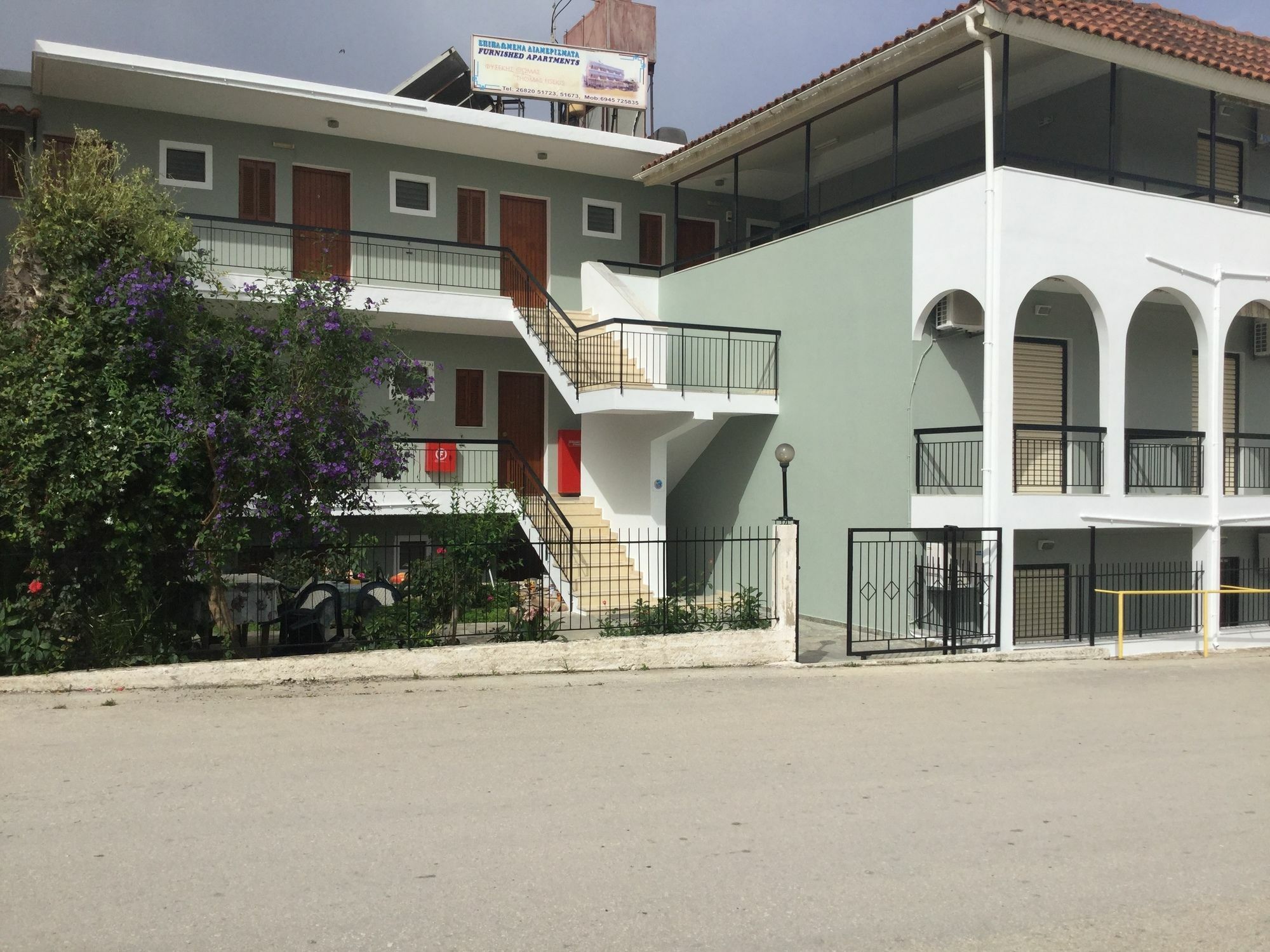 Thomas Apartments Превеза Экстерьер фото